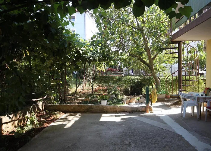 Appartement With A Parking Space - 2539 *